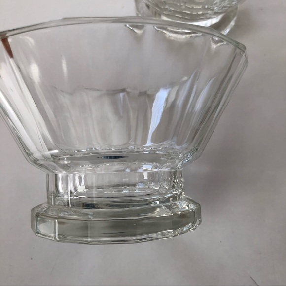 Set of 4 Clear Glass Custard Cups Ramekins Fruit Dessert Cocktail Bowls - Picture 5 of 7